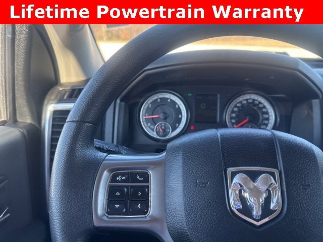 2024 RAM 1500 Classic SLT