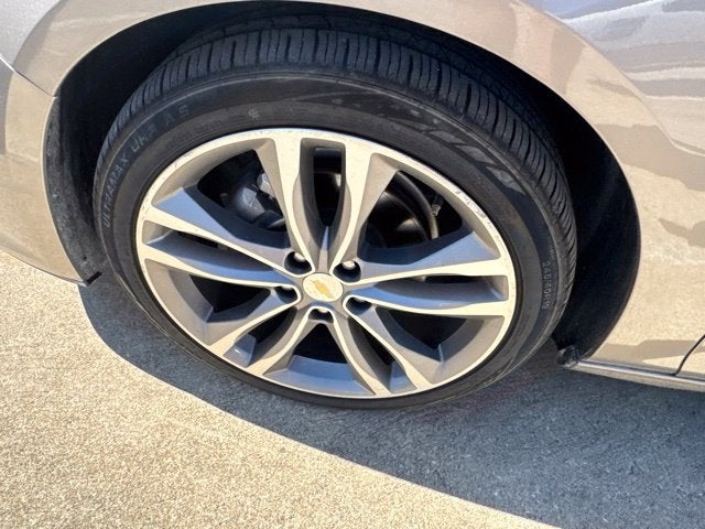 2024 Chevrolet Malibu 2LT