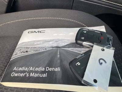 2023 GMC Acadia SLE