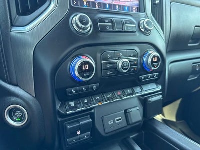 2023 GMC Sierra 3500 HD Denali