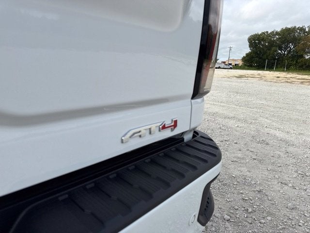2025 GMC Sierra 2500 HD AT4
