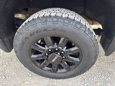 2025 GMC Sierra 2500 HD AT4