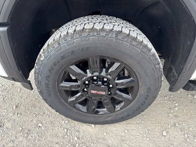 2025 GMC Sierra 2500 HD AT4
