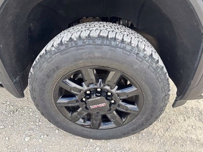 2025 GMC Sierra 2500 HD AT4