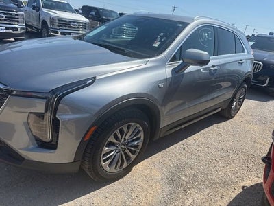 2025 Cadillac XT4 Premium Luxury