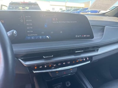 2025 Cadillac XT4 Premium Luxury