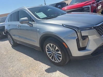 2025 Cadillac XT4 Premium Luxury