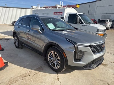 2024 Cadillac XT4 Premium Luxury