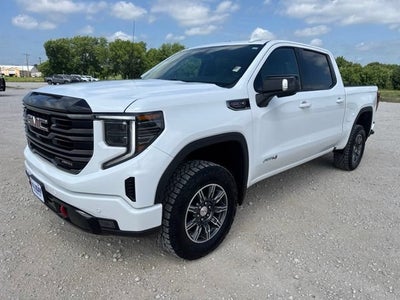 2025 GMC Sierra 1500 AT4