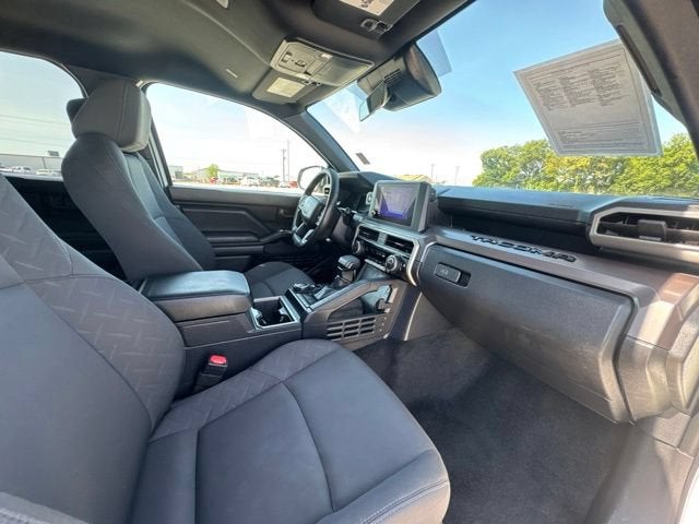 2025 Toyota Tacoma 4WD SR