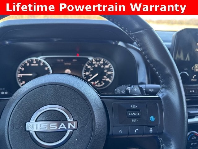 2024 Nissan Pathfinder SL