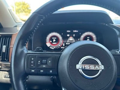 2023 Nissan Pathfinder Platinum