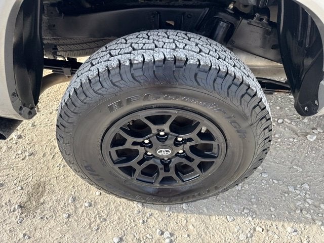 2021 Toyota Tacoma 2WD SR5