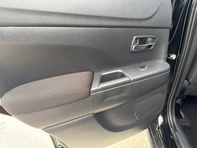 2025 Mitsubishi Outlander Sport S