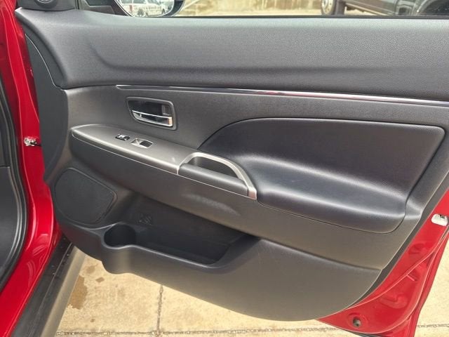 2024 Mitsubishi Outlander Sport S