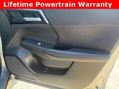 2023 Mitsubishi Outlander SE