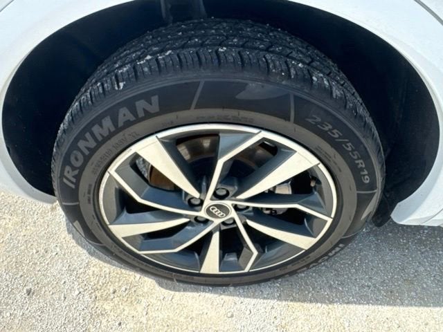 2024 Audi Q5 S line Premium Plus