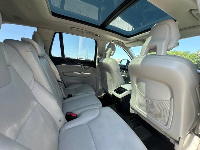 2018 Volvo XC90 Momentum