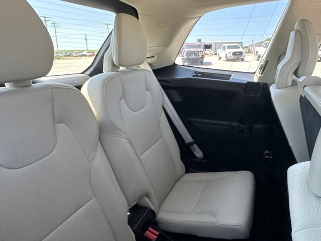 2018 Volvo XC90 Momentum