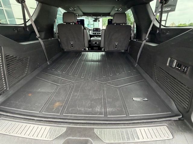 2023 GMC Yukon XL AT4