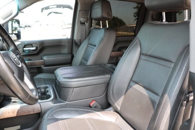 2023 GMC Sierra 3500 HD Denali