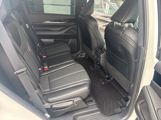 2024 INFINITI QX60 PURE