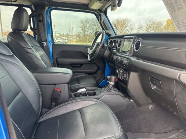 2022 Jeep Gladiator Overland