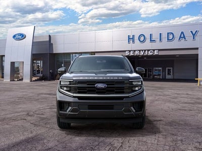 2027 Ford Expedition Platinum