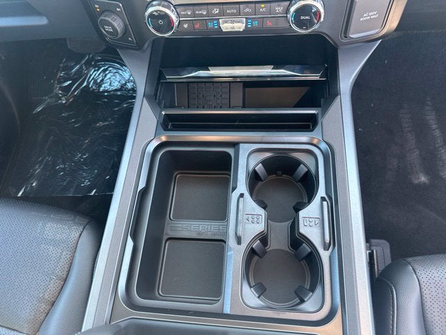 2027 Ford F-250SD Lariat