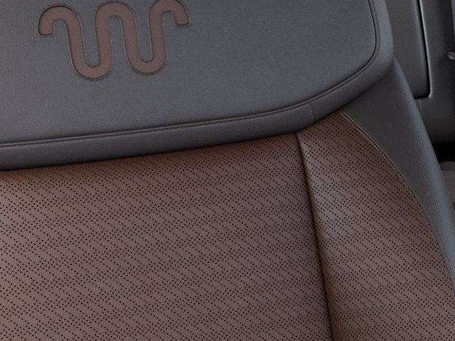 2027 Ford F-350SD King Ranch DRW
