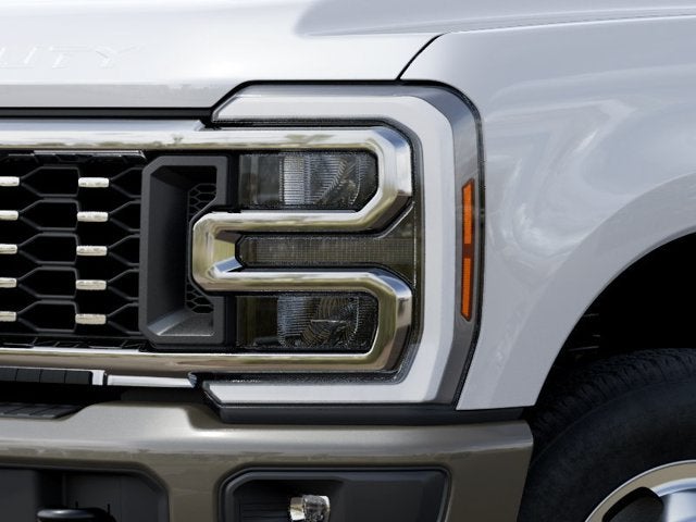 2027 Ford F-350SD King Ranch DRW