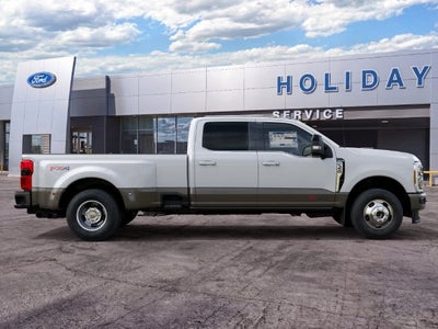 2027 Ford F-350SD King Ranch DRW