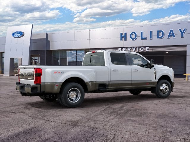 2027 Ford F-350SD King Ranch DRW