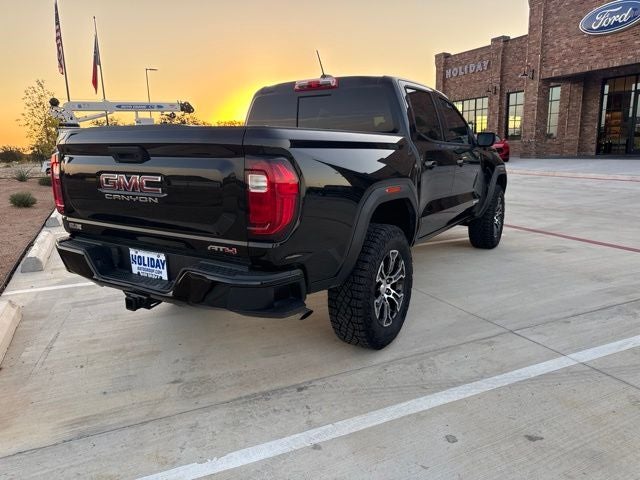 2024 GMC Canyon AT4