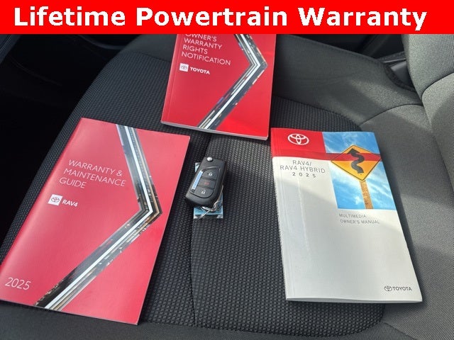 2025 Toyota RAV4 LE