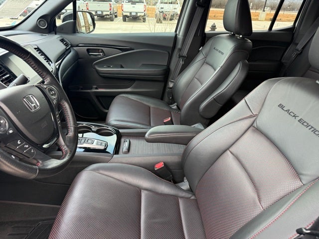 2022 Honda Ridgeline Black Edition