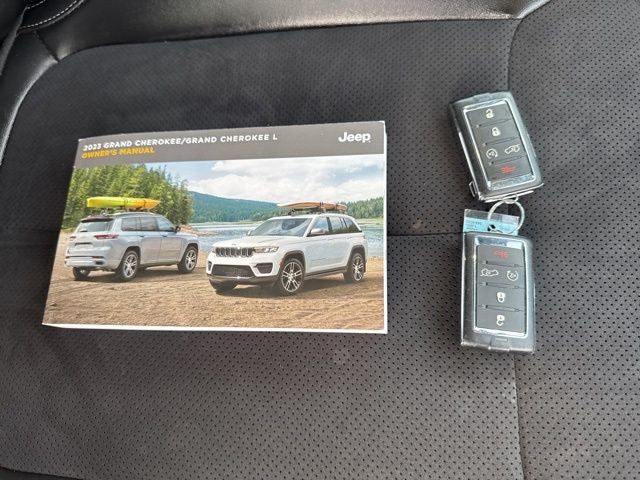 2023 Jeep Grand Cherokee L Altitude