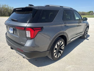 2025 Ford Explorer Platinum