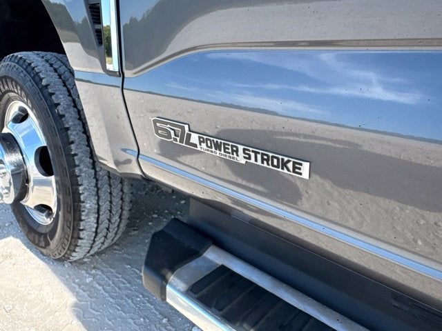 2023 Ford F-350SD Lariat