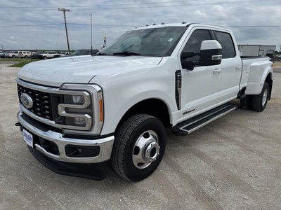 2023 Ford F-350SD Lariat