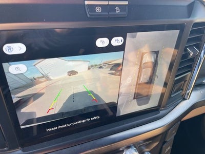 2025 Ford F-350SD Lariat DRW