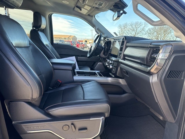 2023 Ford F-350SD Lariat