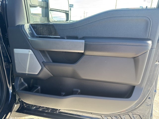 2023 Ford F-350SD Lariat