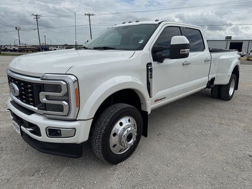 2023 Ford F-450SD Limited