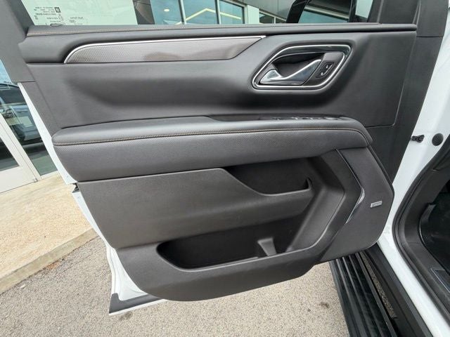 2023 GMC Yukon XL AT4