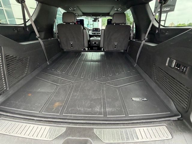 2023 GMC Yukon XL AT4