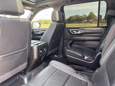 2023 Chevrolet Suburban LT