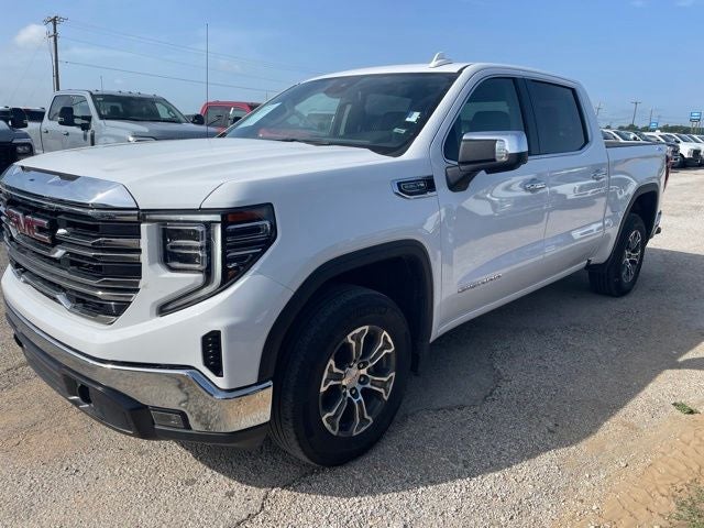 2025 GMC Sierra 1500 SLT