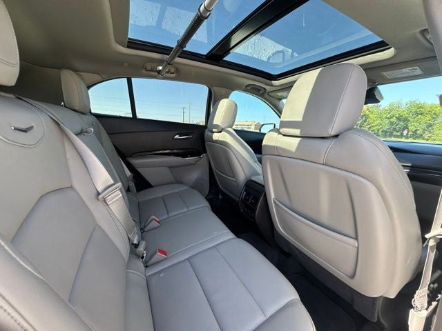 2022 Cadillac XT4 Premium Luxury