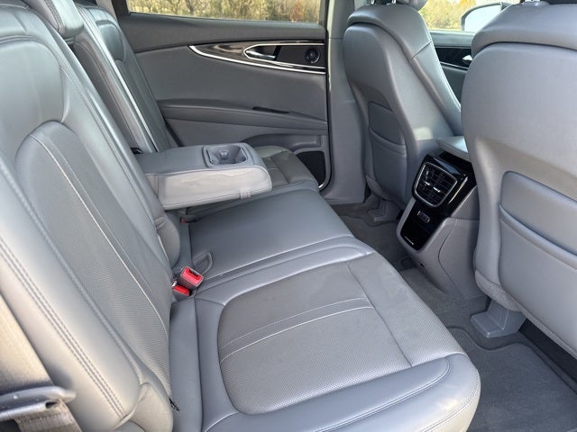 2021 Lincoln Nautilus Reserve